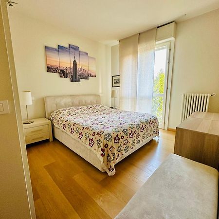 Home Sweet Home Desenzano del Garda Exterior photo